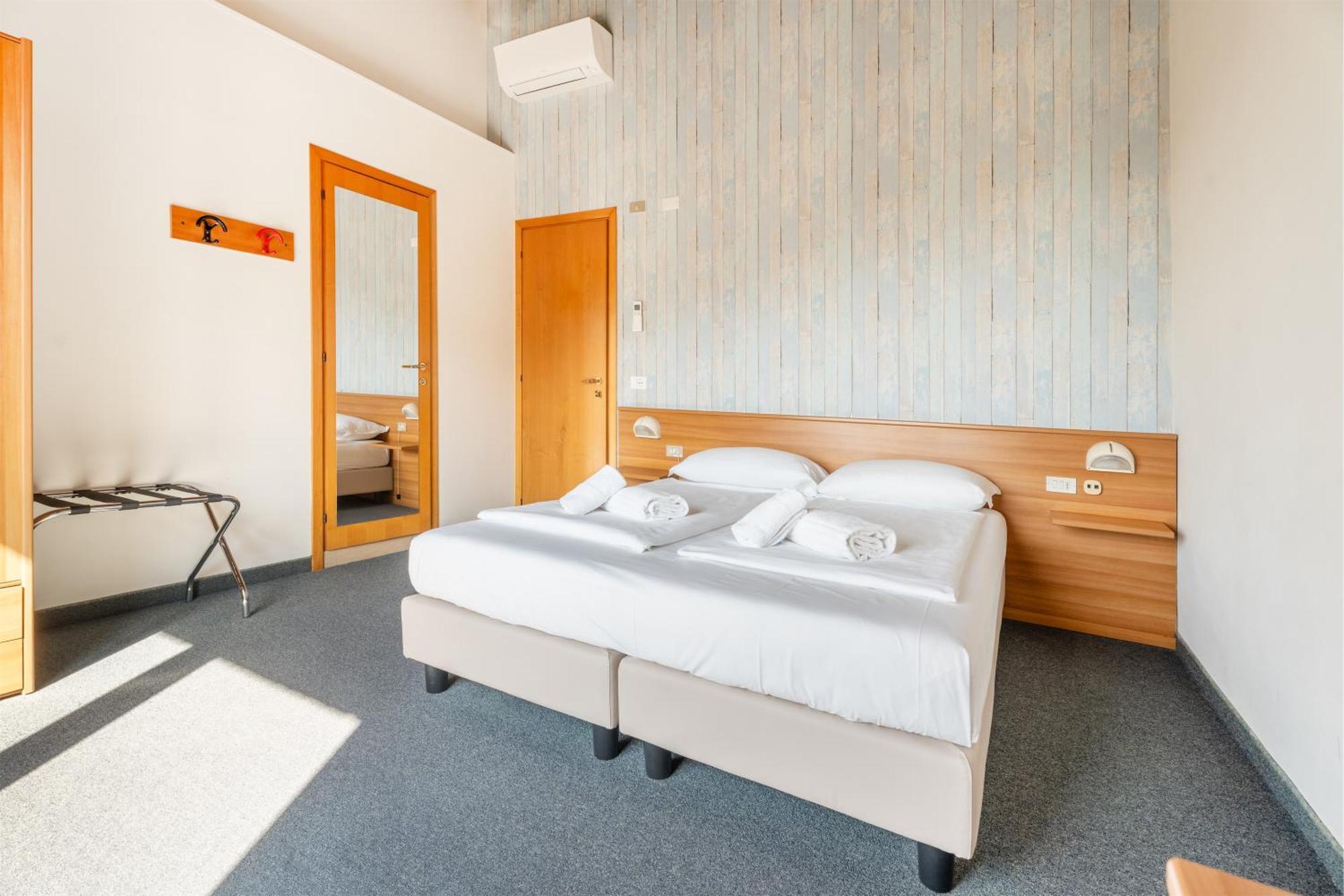 Hotel Al Castello Torri Del Benaco Εξωτερικό φωτογραφία